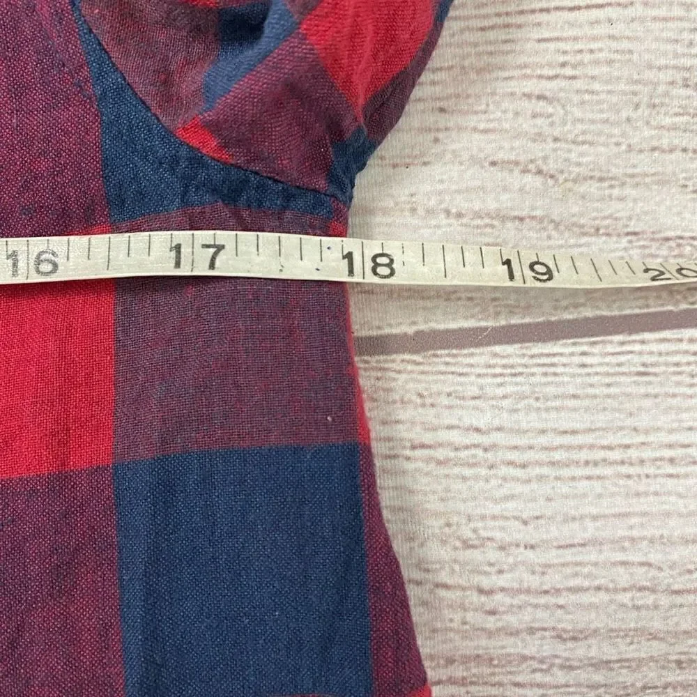Passport 100% cotton plaid button down Longsleeve top red/navy blue sz Med women